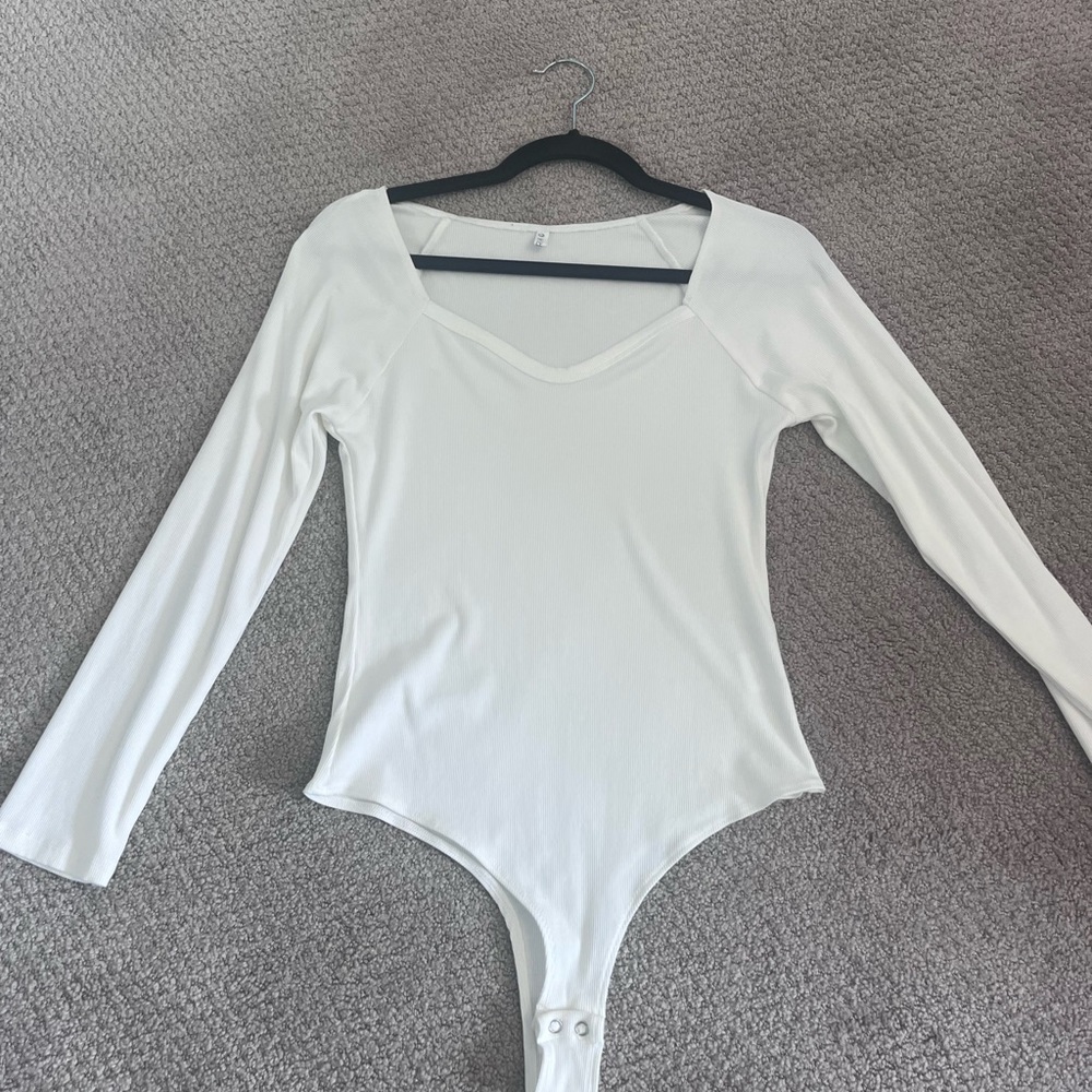 Reoria White Long Sleeved Bodysuit